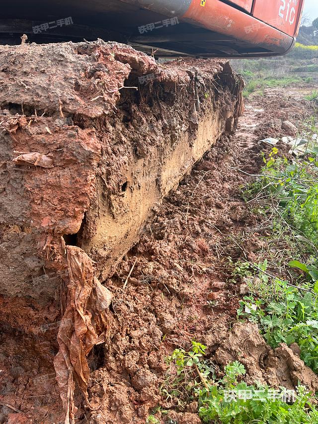 单侧履带整体（整机外观）