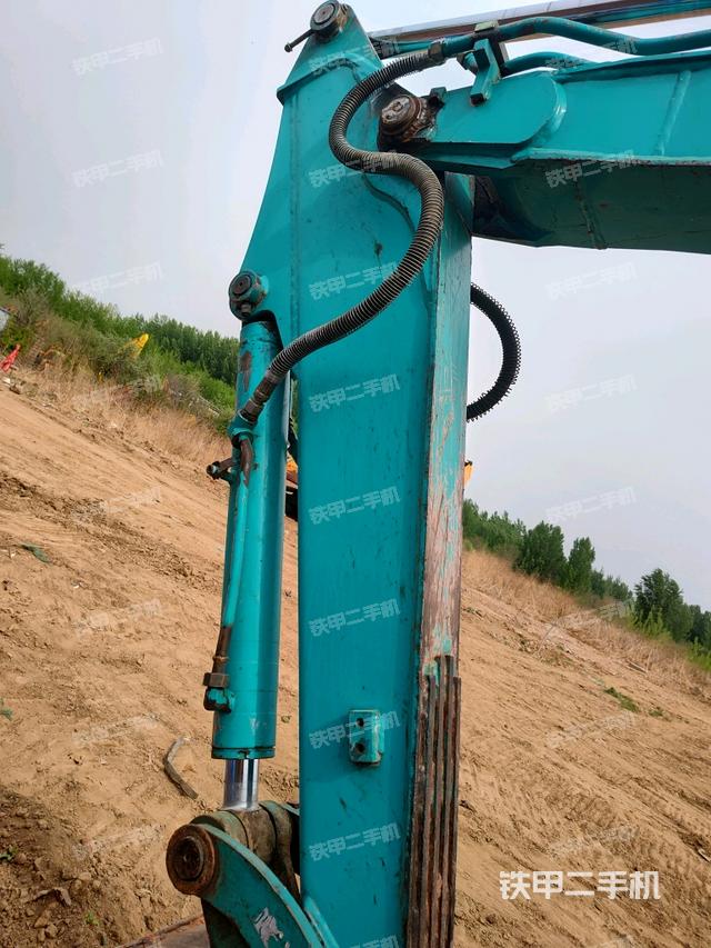 小臂整體左后（工作和回轉(zhuǎn)裝置）