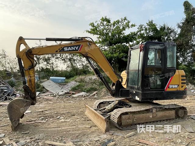 三一重工SY60C挖掘机