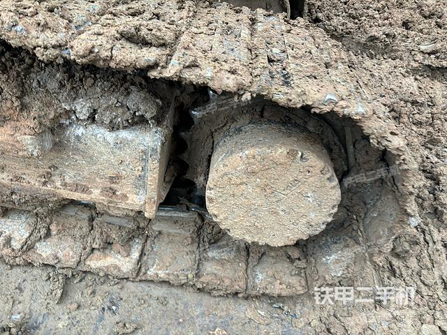 单侧履带整体（整机外观）