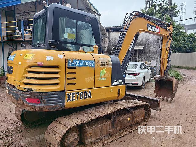 整机右后45°(整机外观) 整机右后45°(整机外观)