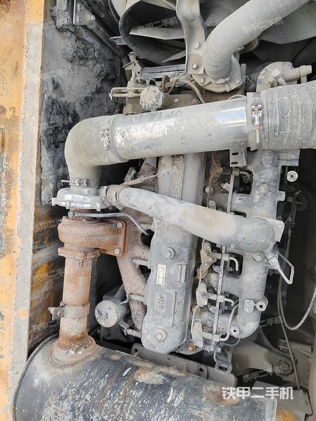 发动机整体俯视（整机外观）