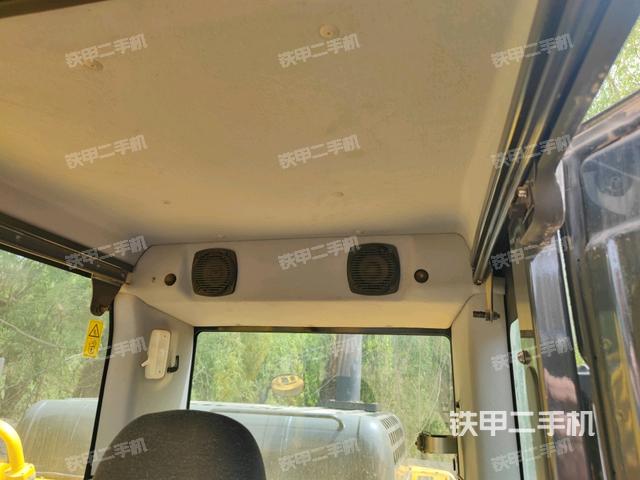 頂棚整體（駕駛室部分）