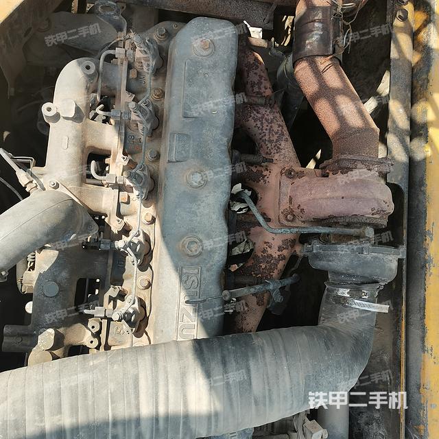 发动机整体俯视（整机外观）