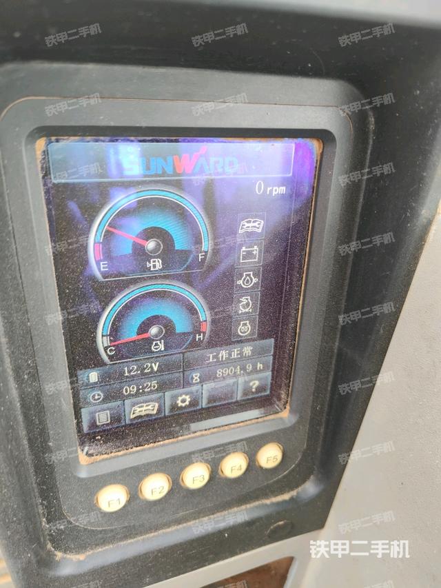 小時(shí)表（駕駛室部分）