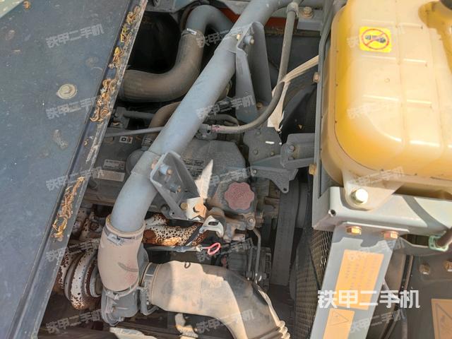 發(fā)動(dòng)機(jī)室(上車部件) 發(fā)動(dòng)機(jī)室(上車部件)