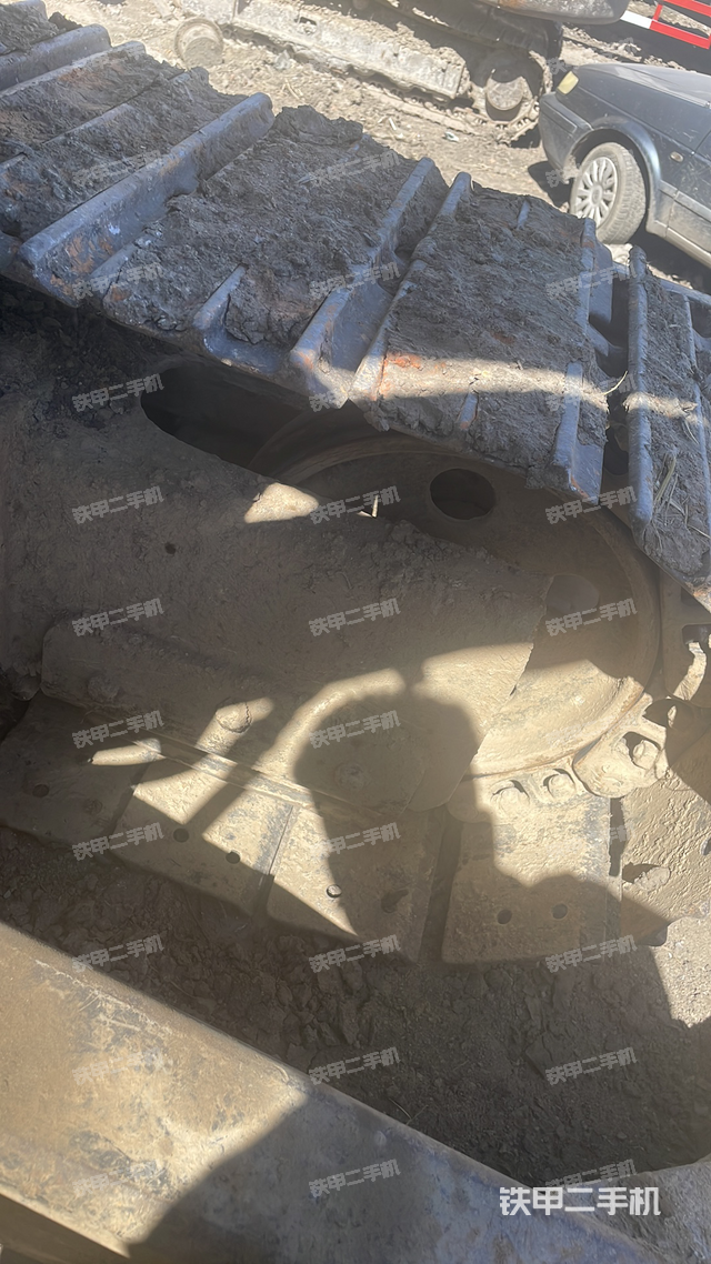 单侧履带整体（整机外观）