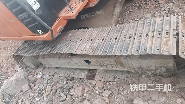 单侧履带整体（整机外观）