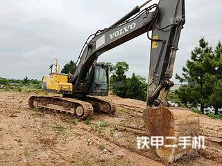 江西-吉安市二手沃尔沃EC200 D挖掘机实拍照片