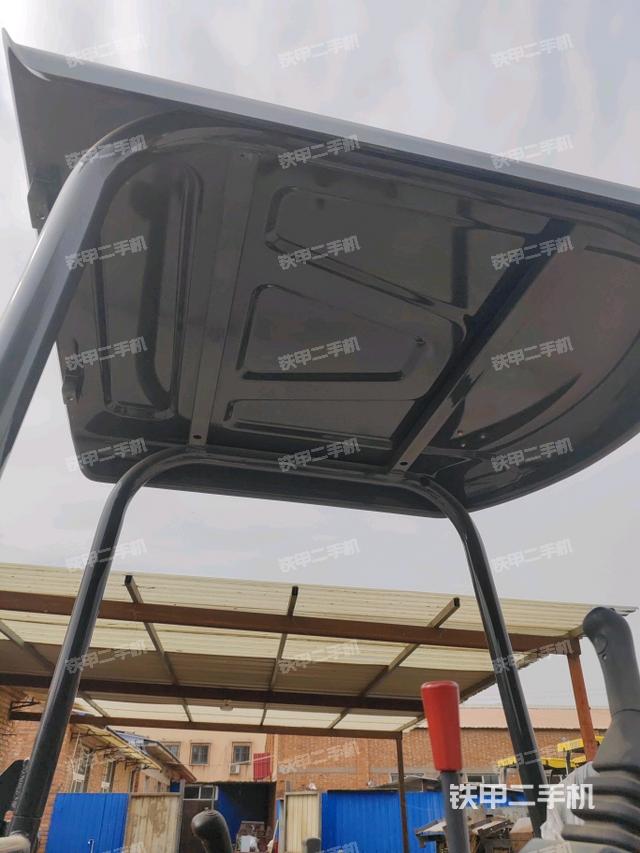 顶棚整体（驾驶室部分）