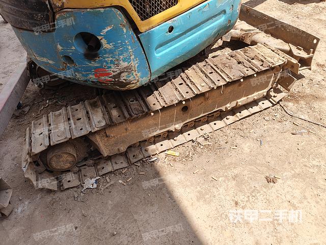 单侧履带整体（整机外观）