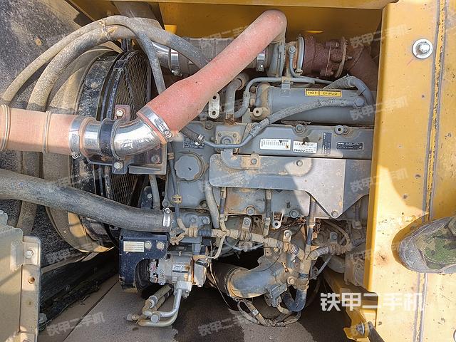 发动机整体俯视（整机外观）