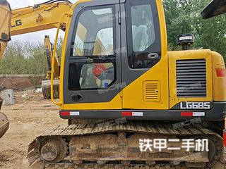 成都山东临工E685F挖掘机实拍图片