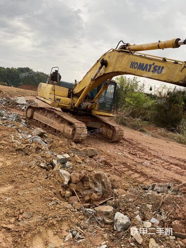 驾驶室整体（整机外观）