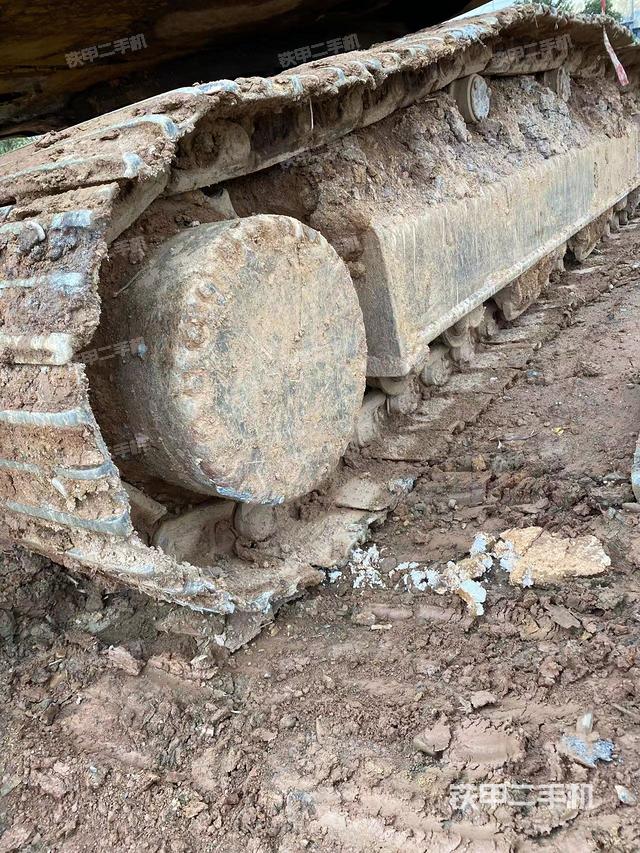 单侧履带整体（整机外观）