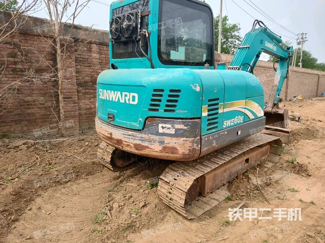 右后45（整機(jī)外觀）