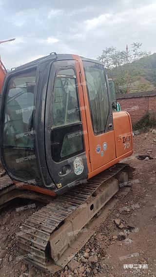 玉溪市出售 日立 ZX70 挖掘机