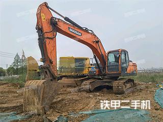 日照斗山DX215-9CN挖掘机实拍图片