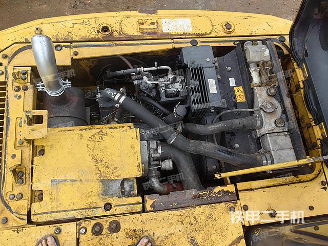 发动机整体俯视(整机外观) 发动机整体俯视(整机外观)