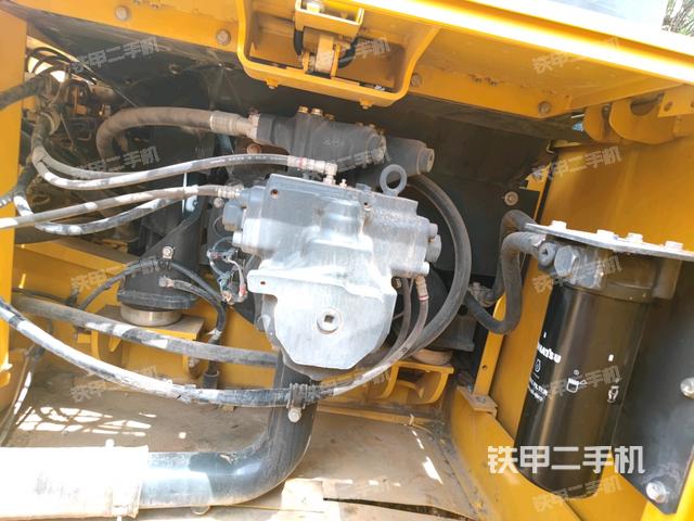 液壓泵室（大件艙室）