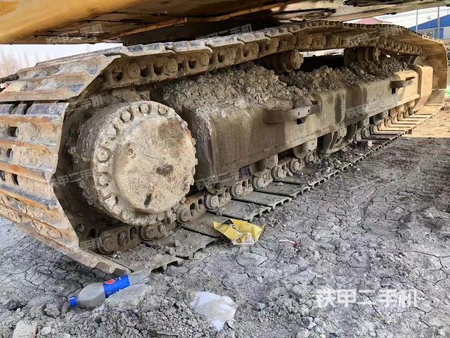 单侧履带整体（整机外观）