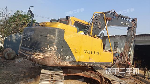 整机右后45°(整机外观) 整机右后45°(整机外观)