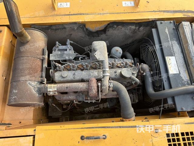 发动机整体俯视（整机外观）