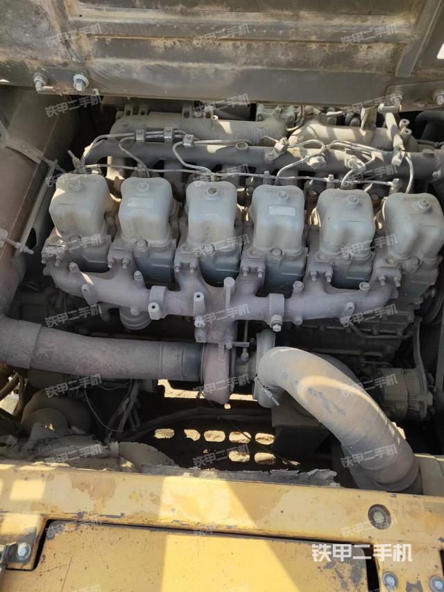 发动机整体俯视（整机外观）