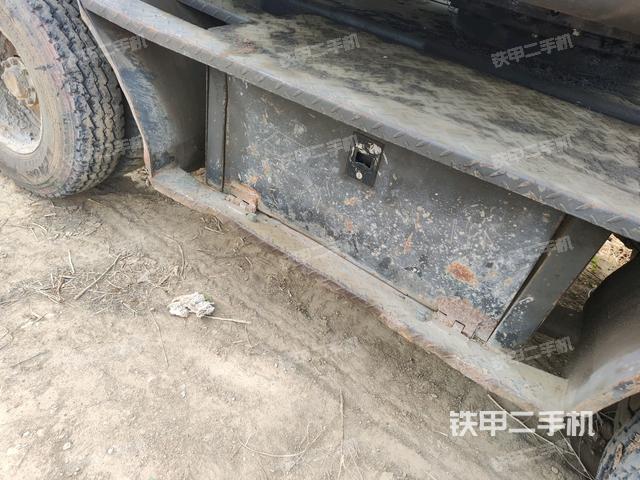 左托鏈輪和鏈筋（行走機(jī)構(gòu)）