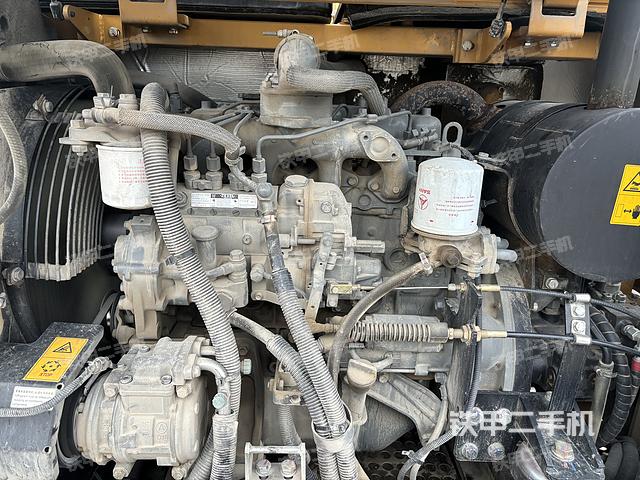 发动机整体俯视（整机外观）