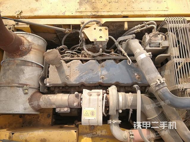 发动机整体俯视（整机外观）