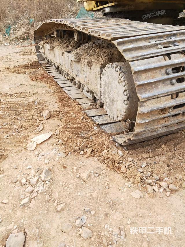 单侧履带整体（整机外观）