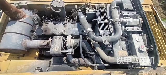 发动机整体俯视（整机外观）