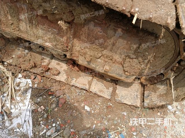 右導(dǎo)向輪（行走機(jī)構(gòu)）