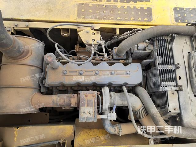 发动机整体俯视（整机外观）