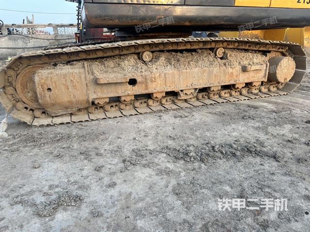 单侧履带整体（整机外观）