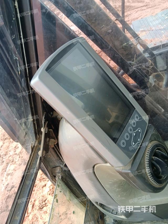 顯示屏?（駕駛室部分）