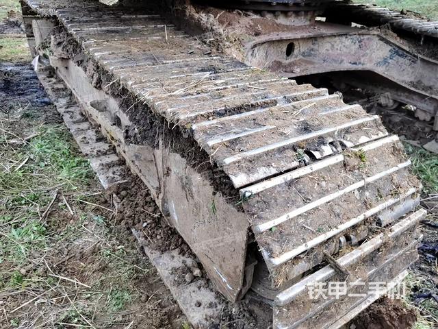 左侧履带整体 （行走机构）