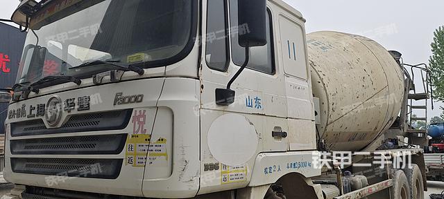 陕汽SX5250GJBFB404搅拌运输车