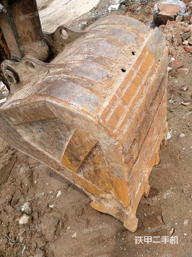 鏟斗45度（工作和回轉(zhuǎn)裝置）