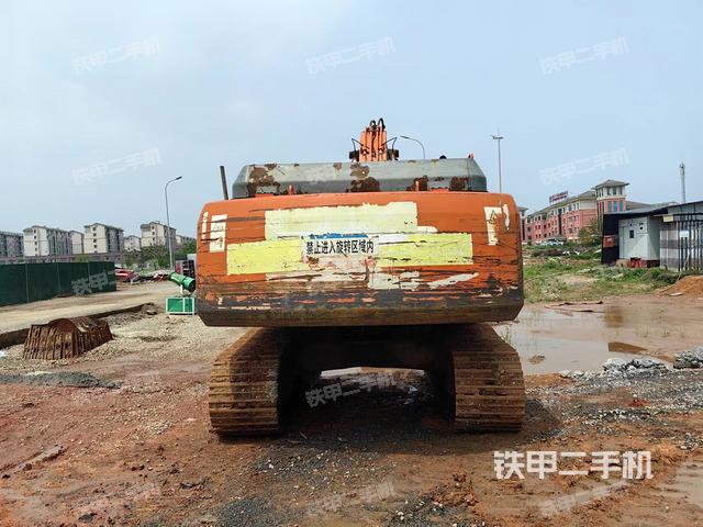 驾驶室整体（整机外观）