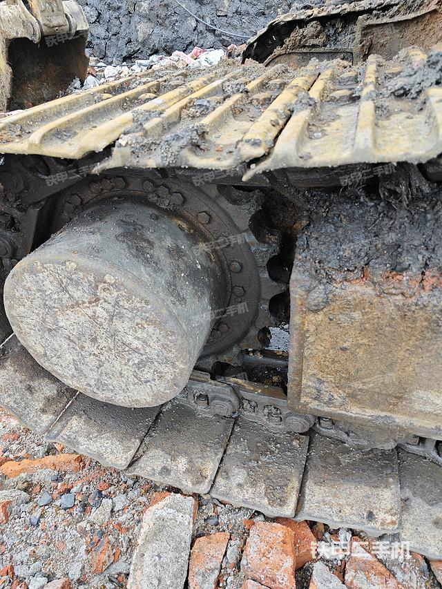 单侧履带整体（整机外观）