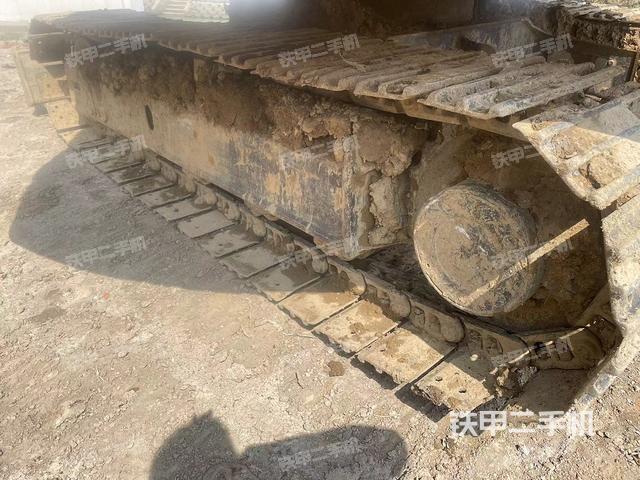 单侧履带整体（整机外观）