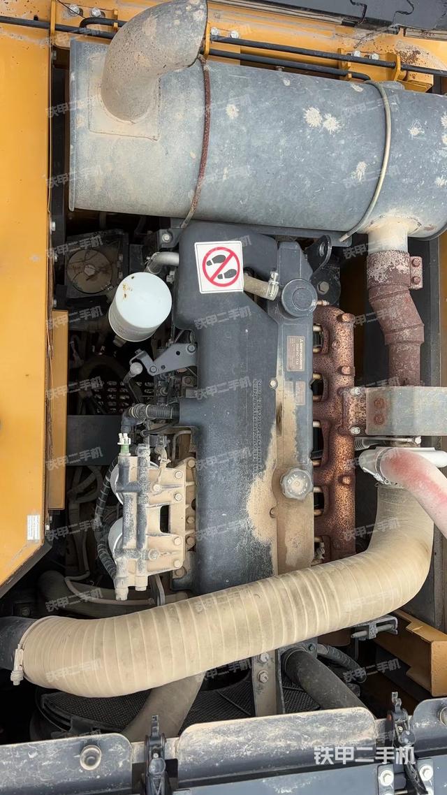 发动机整体俯视（整机外观）