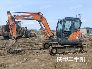 盐城斗山DX60挖掘机实拍图片