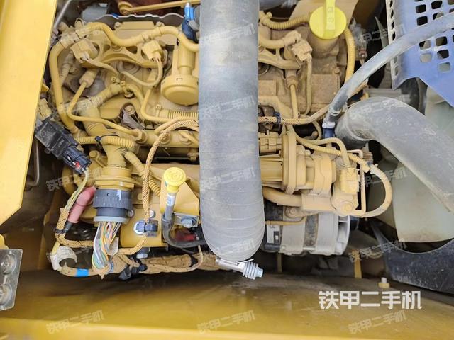 发动机整体俯视（整机外观）