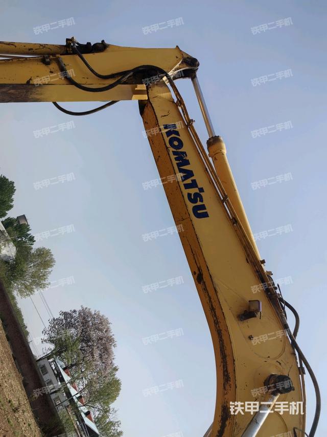 大臂整体 右侧（工作和回转装置）