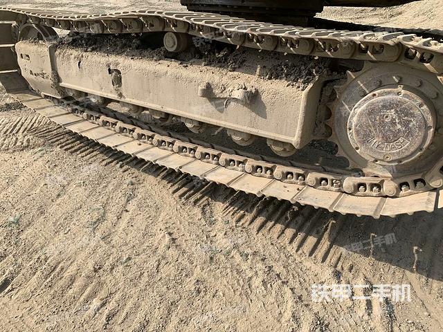 单侧履带整体（整机外观）