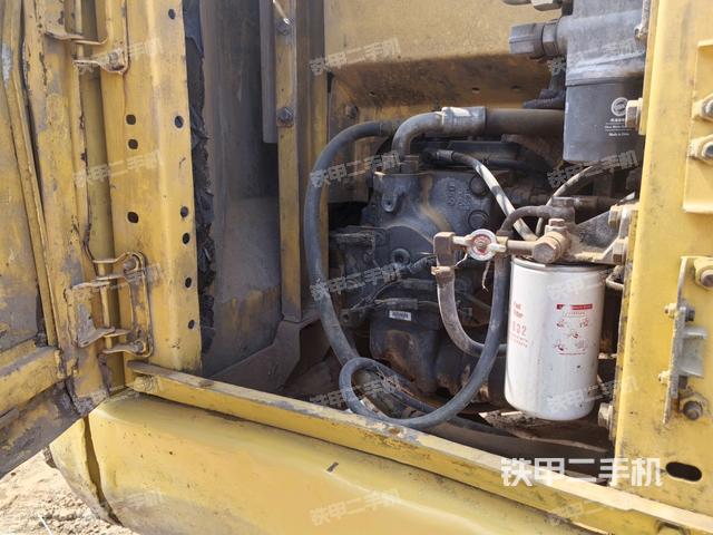 液压泵斜45 左（大件舱室）