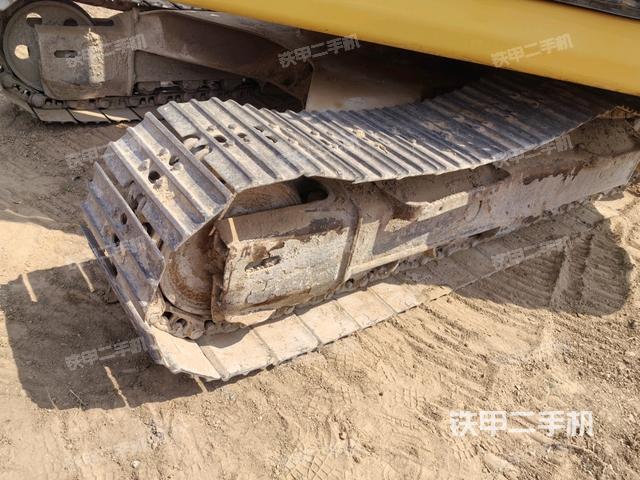 右侧履带整体（行走机构）